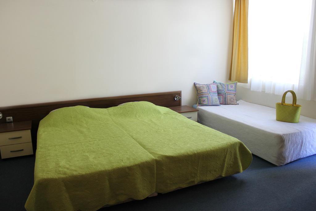 Family Hotel Electra Pomorie Rum bild